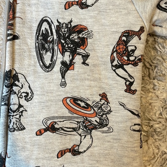 Super Hero Fans this sherpa lined hoodie is for you! - Picture 3 of 4